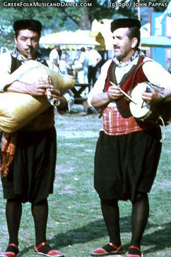 Tsabouna and Toumbi from Kythnos